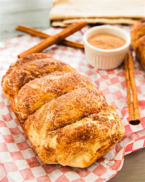 Dollywood Cinnamon Bread - Brownie Bites Blog