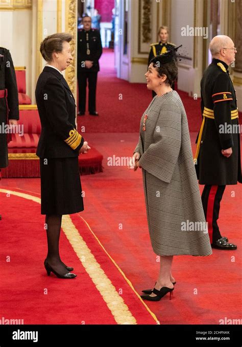Actress Olivia Colman (real name Sarah Sinclair) receives a CBE ...
