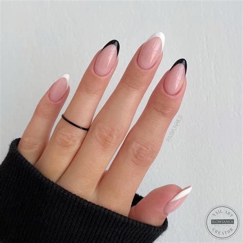 40+ Black and White Nails That Are Trendy Right Now! - Prada & Pearls ...