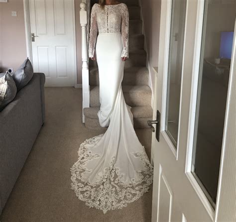 Stella York, 6817 With Free Full Length Two Tier Veil New Wedding Dress Save 38% - Stillwhite