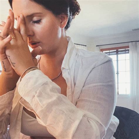 Lana Del Rey’s New Single Implores Us To Say Yes To Heaven