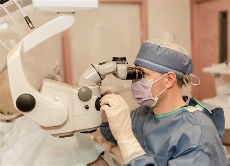 What Tests Are Performed Before Cataract Surgery? | Clarus Eye Centre