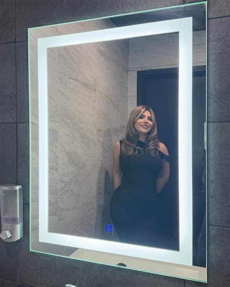 Mandi Awadis (@mandiawadis) • Instagram photos and videos