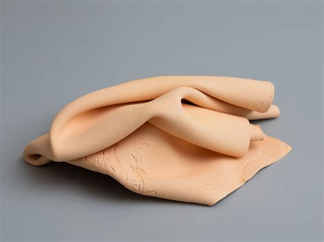 EMMA LUNA, The Cloth sold at auction from 10th May to 2nd June | Crocker Art Museum