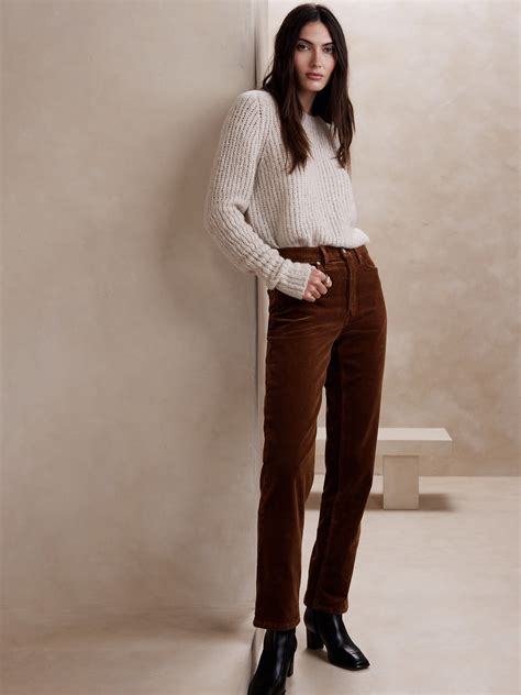 The Straight Corduroy Pant | Banana Republic