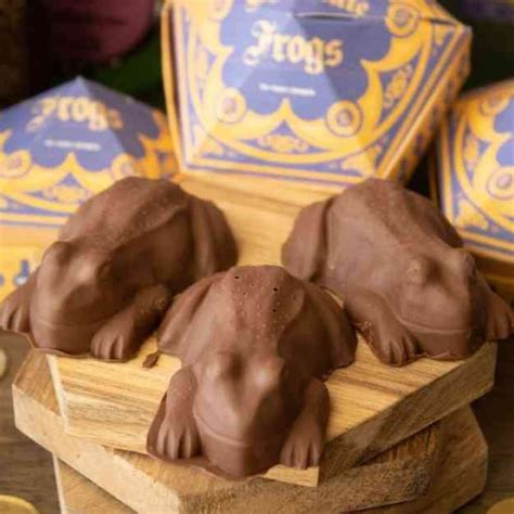 Honeydukes Chocolate Frogs from Harry Potter - Mindee's Cooking Obsession