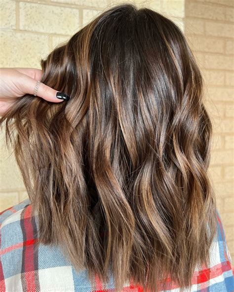 30 Ways To Transform Your Hair With Chocolate Brown Balayage