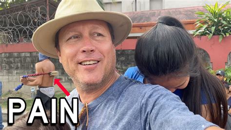 Filipina Wife Tries Pagaspas for the First Time?