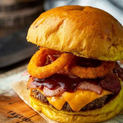 Bacon Cheeseburger with Onion Rings