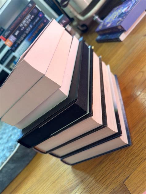 Books and arcs Like new | Mercari