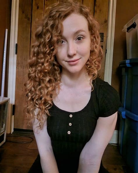 Bikini Ifrit: биография и личная жизнь, карьера и успех, Инстаграм и фото