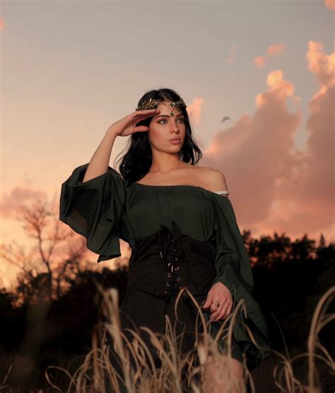 Savannah Summer (@savysummer) • Instagram photos and videos