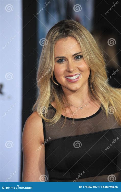 Anna hutchison fotografía editorial. Imagen de pista - 175867402