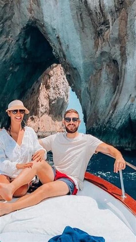 Private Cave and Island Boat Tour Capri | Boat tours, Day tours, Island ...