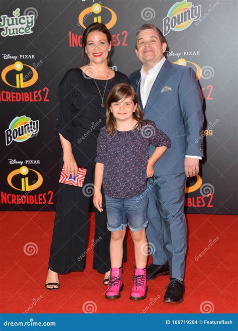 Meredith Salenger, Alice Rigney Oswalt & Patton Oswalt Editorial Stock ...
