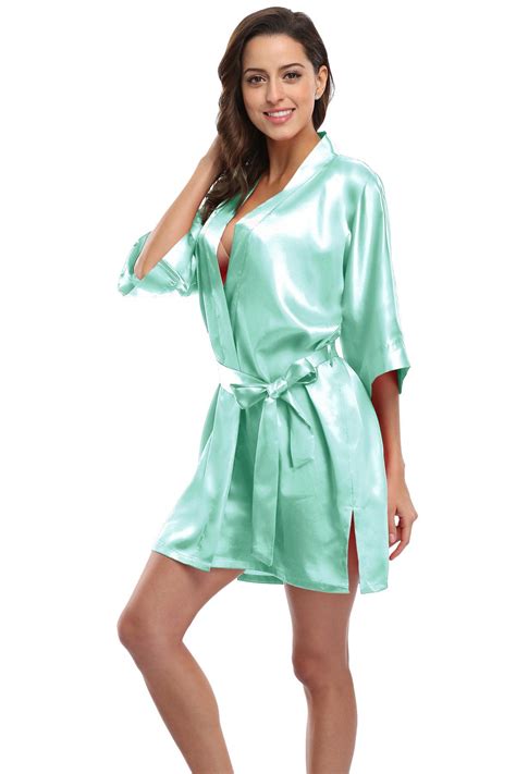 Women's Satin Robes Short Kimono Bathrobe Solid Color Bridesmaid Robe ...