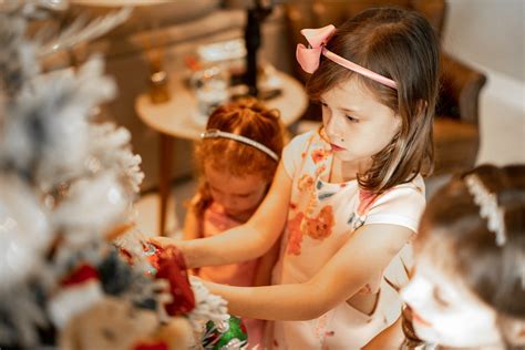 Christmas Holiday Party | Manda's English Play
