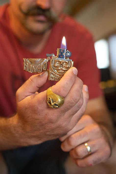 Limited Edition Bronze Skull Death Grip Lighter – Death-Grip