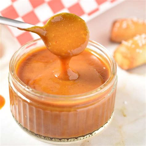 Gold Honey Sauce 5 Minute Honey Mustard Sauce Recipe Pinch Of Yum
