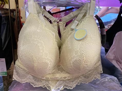 Best Designs Lady′s Big Sizes Lace Bra Liquidation Huge Quantity - Lady ...