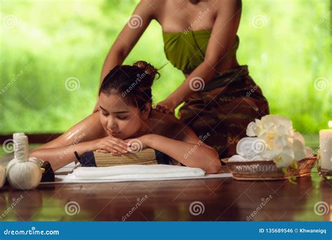 Therapist Spa Body Massage Woman Hands Treatment Royalty-Free Stock ...