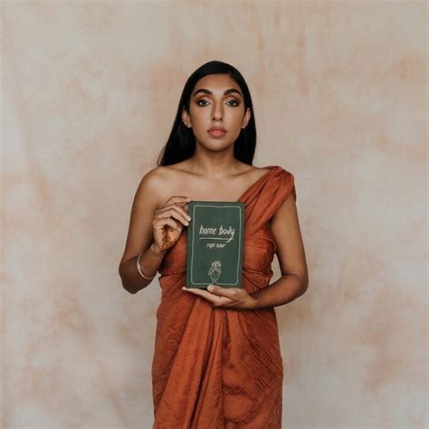 Famous Female Poets - How Women Influenced Poetry