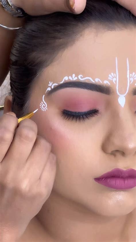 Pin by makeupartistpratiksha07 on Makeup | Indian face paints, Indian ...