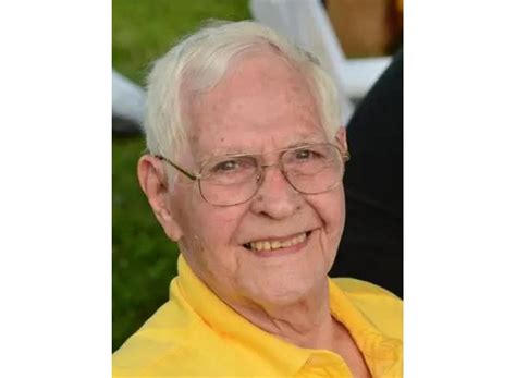 Henry Moss Vance Obituary (2024) - Versailles, KY - Blackburn & Ward ...