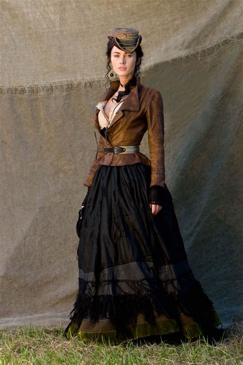 Megan Fox | Steampunk clothing, Wild west costumes, Wild west outfits