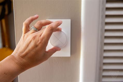 Philips Hue Tap Dial switch review: a smooth way to control your smart ...