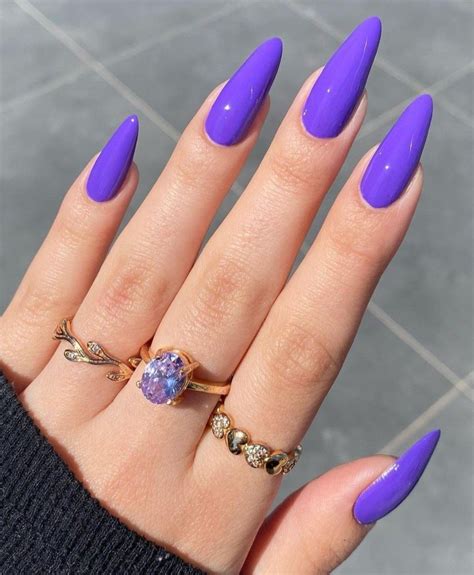 Pin by Rumly Muncret on kutek cantik | Stylish nails, Purple acrylic ...