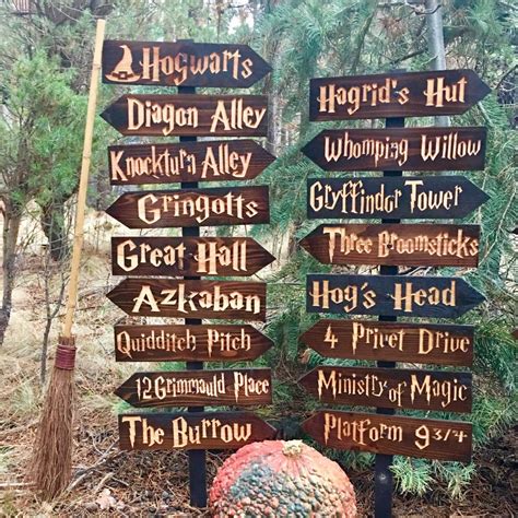 Harry Potter Choose Your Own Sign or Set - Hogwarts Azkaban Hogsmeade ...