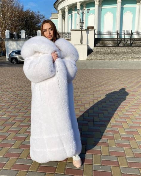 Luxury White Fox Fur Coat, Full Length, Handmade in Greece - Etsy
