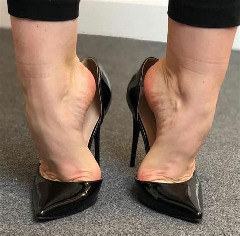 Pin by ICEMAN on Heels | Pantyhose heels, Pumps heels stilettos, Heels