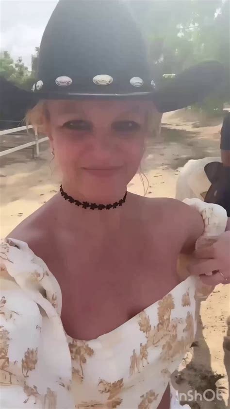 Britney Spears goes topless on guided group horseback ride in Mexico ...