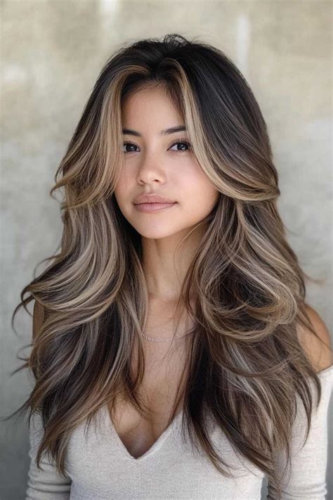 Winter Glow: 13+ Ash Blonde Highlight Ideas for Brunettes 2025 - Tress ...