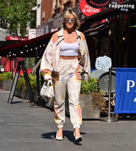 Ashley Roberts / Janette Manrara / iamashleyroberts / imashleyroberts ...