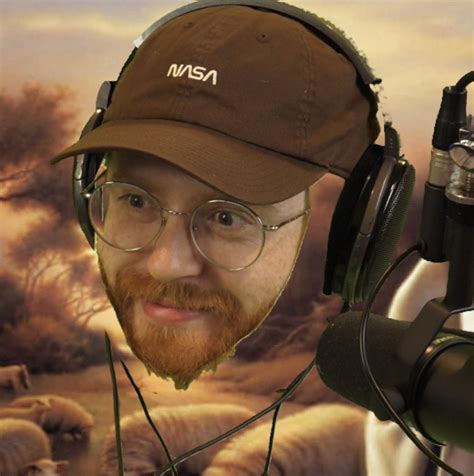 Another five seconds of the Will Blunderfield video lookin like : r/PaymoneyWubby