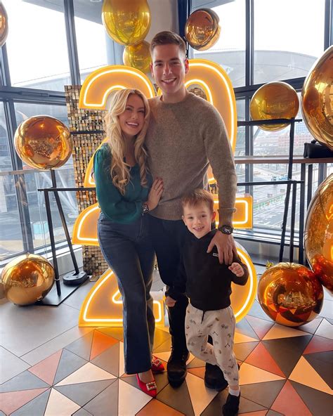 Becca Marie | Nicole, helping you plan your baby shower was such an honor! I love you so much ...