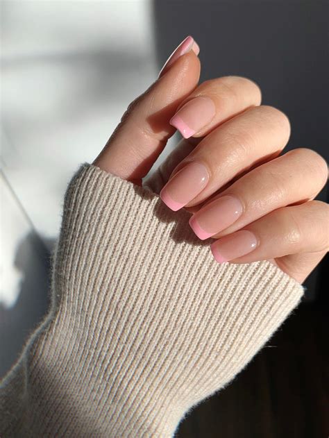 baby pink french 🐷 color french tips might be my favorite look : r/Nails