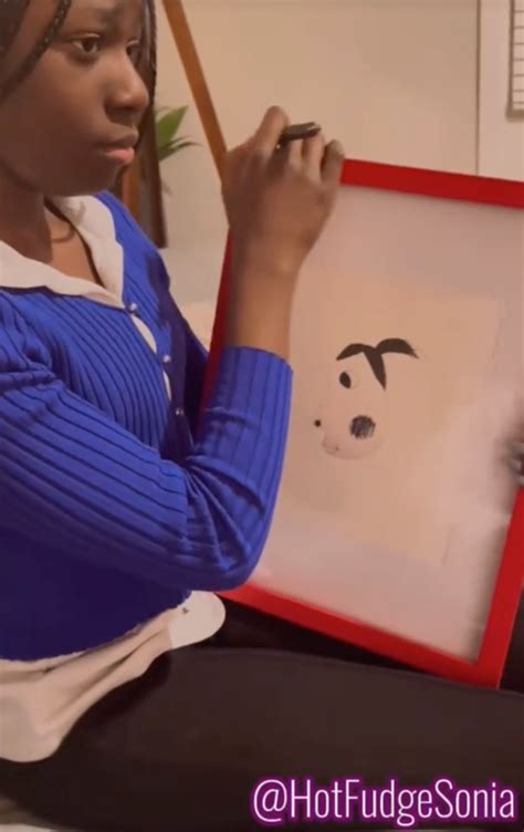 The family behind the ‘is that hyperpigmentation?’ meme recreates the ...