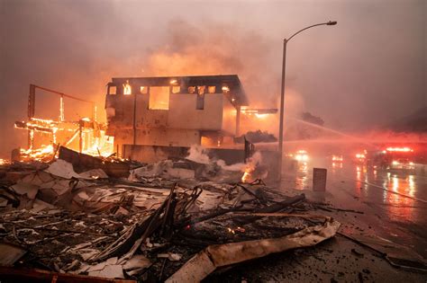 IRS Postpones Tax Deadlines Until Oct. 15 for Victims of Los Angeles ...