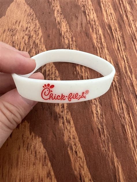 Chick-fil-A keychain 2023 LIMITED EDITION New + Chick-fil-A Bracelet ...