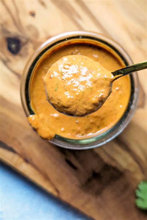 Easy 5-Minute Chipotle Lime Sauce Recipe