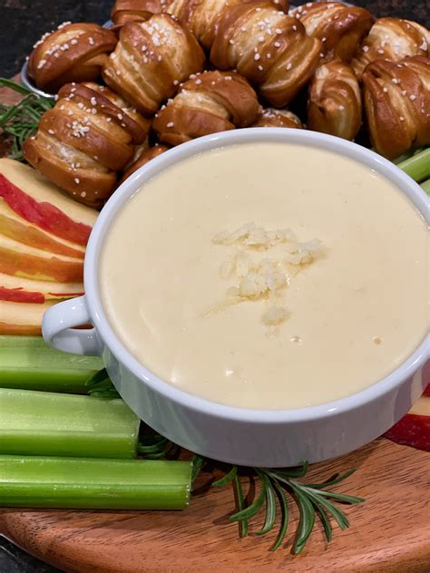 White Cheddar Cheese Sauce - The Rose Table