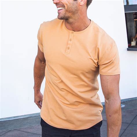 Drop-Cut Short Sleeve Henley // Mojave (S) - BYLT Basics - Touch of Modern