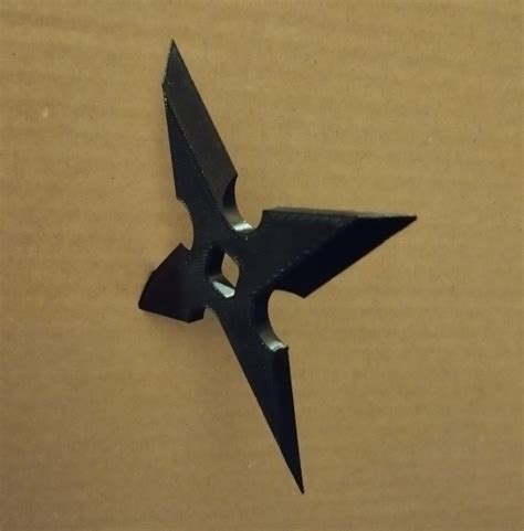 Shuriken (ninja star) par Philip | Téléchargez gratuitement un modèle ...
