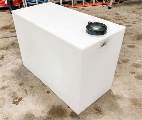 100 Gallon Water Tank