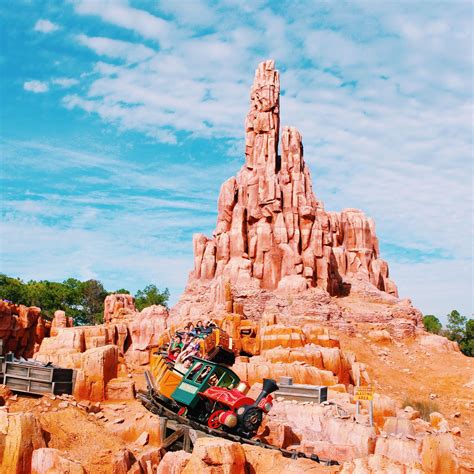 Thunder Mountain Disneyland
