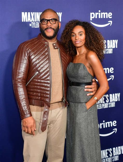 Tyler Perry divides Internet as he reveals budget-friendly Christmas ...